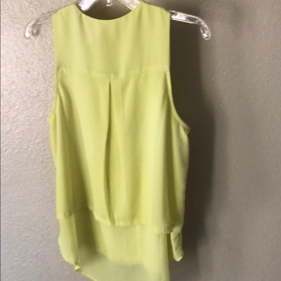 Anthropologie Maeve key hole high low top size S - Picture 8 of 8